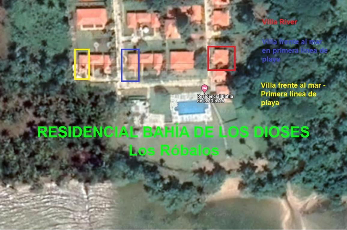 Villa Frente Al Mar - Primera Linea De Playa Los Robalos Esterno foto